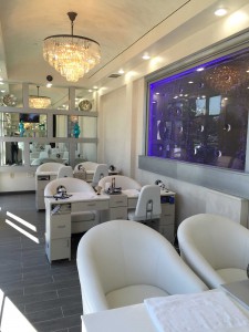 Atlanta Nail Salon Manicure Stations
